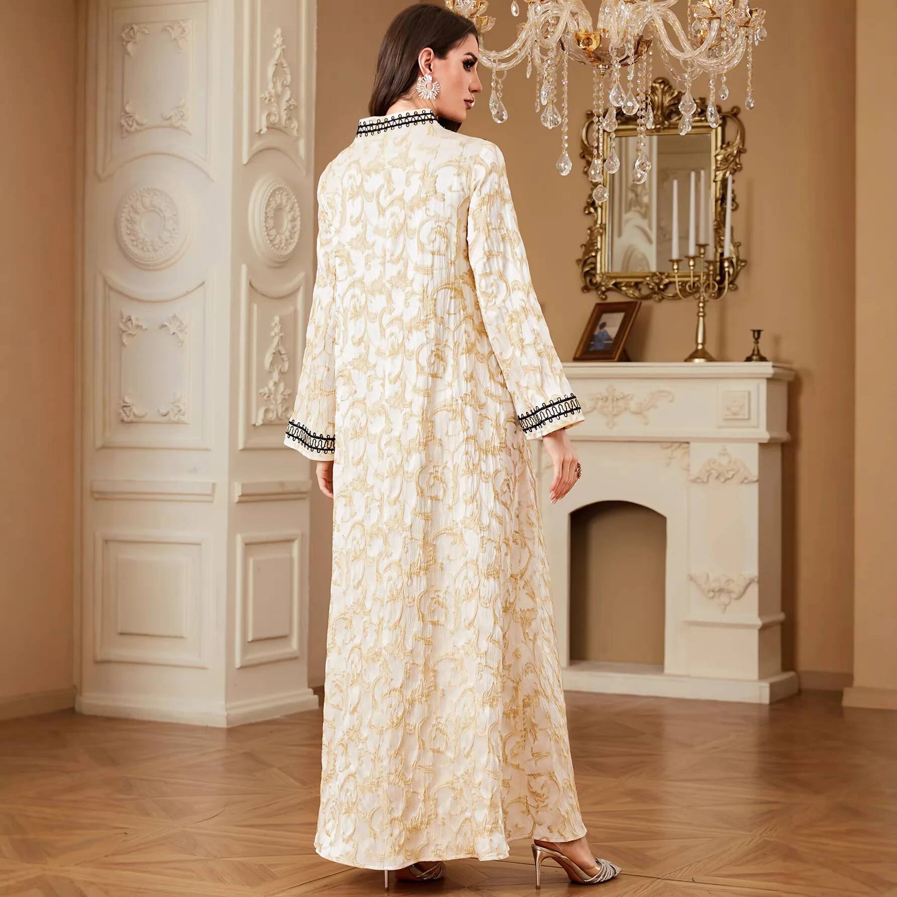 Urban Commuting Embroidered V- - đánh giá và giá Urban Ethnic Fashion