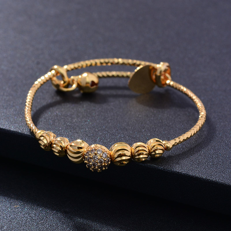 24K 4 Dân Tộc Đính Hạt Màu Vàn - đánh giá và giá Ethnic Fashion Dubai