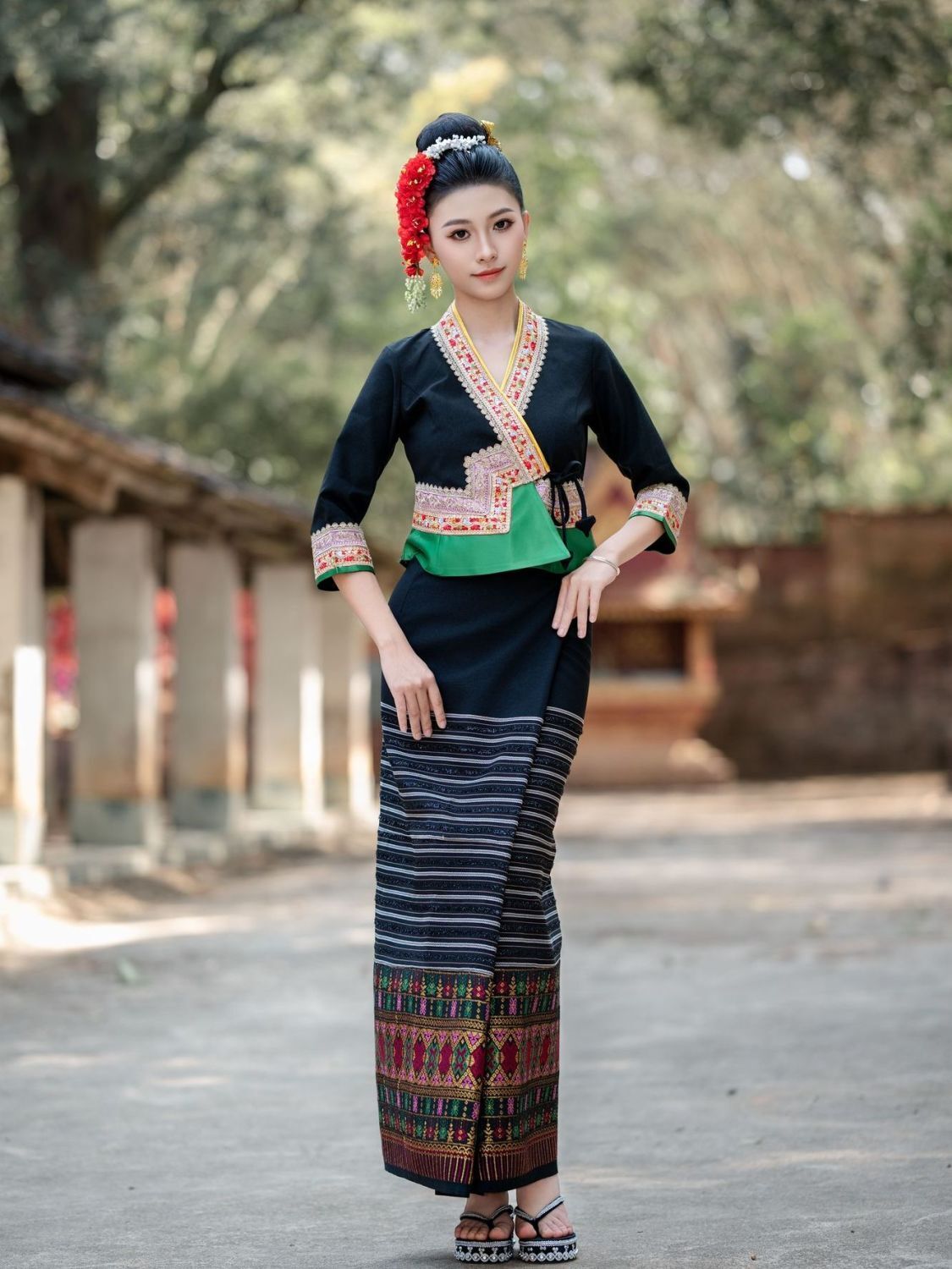 2pcs Thailand Myanmar women Da - đánh giá và giá Ethnic Clothing & Online Fashion Store Khaadi Pk